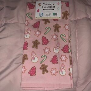 Weavers Collection Pinkmas Christmas Towels NWT